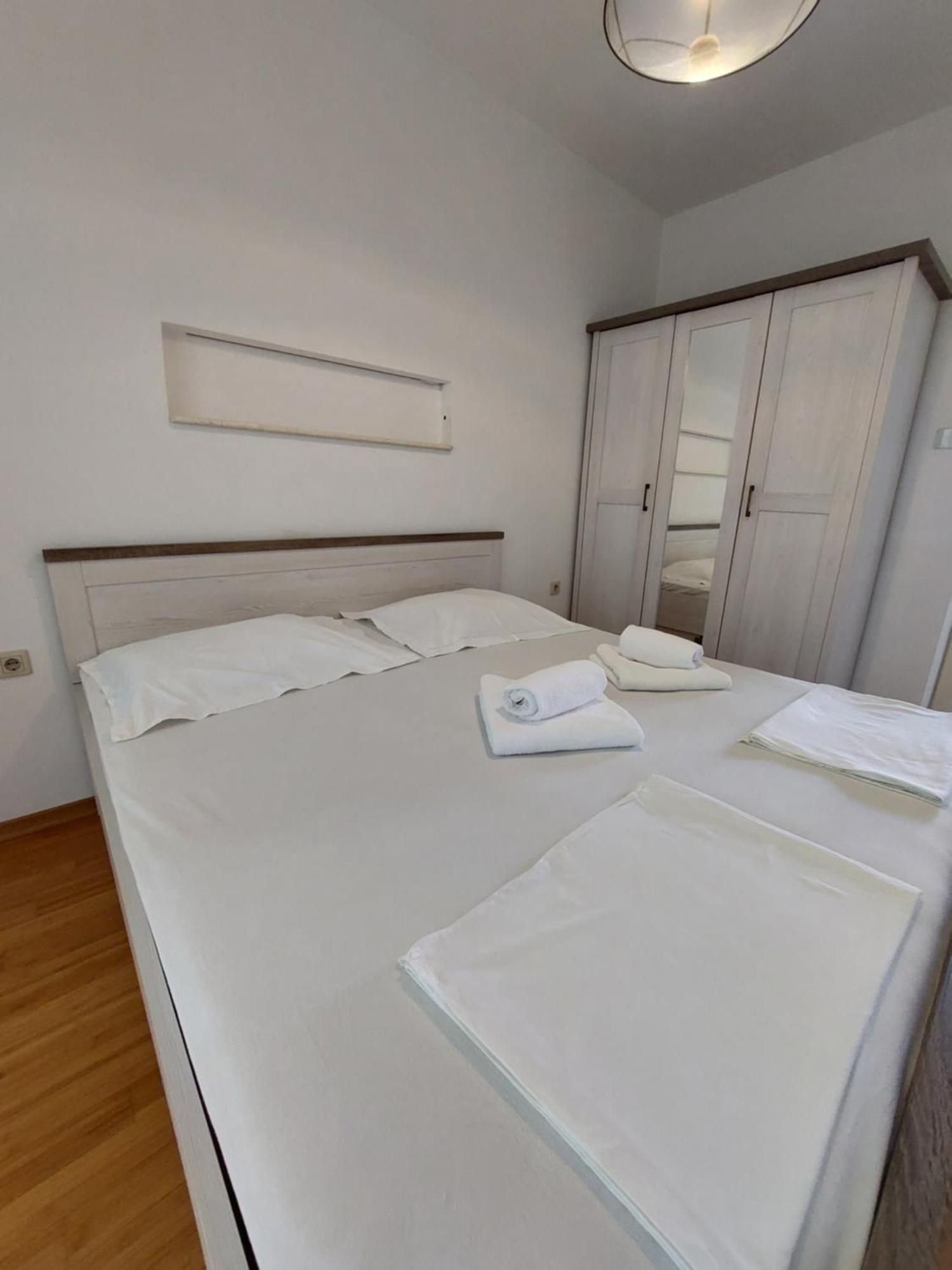 Ferienwohnung La Gioia Trogir Exterior foto